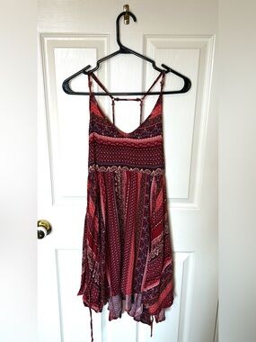 Hollister Red Paisley Print Midi Dress